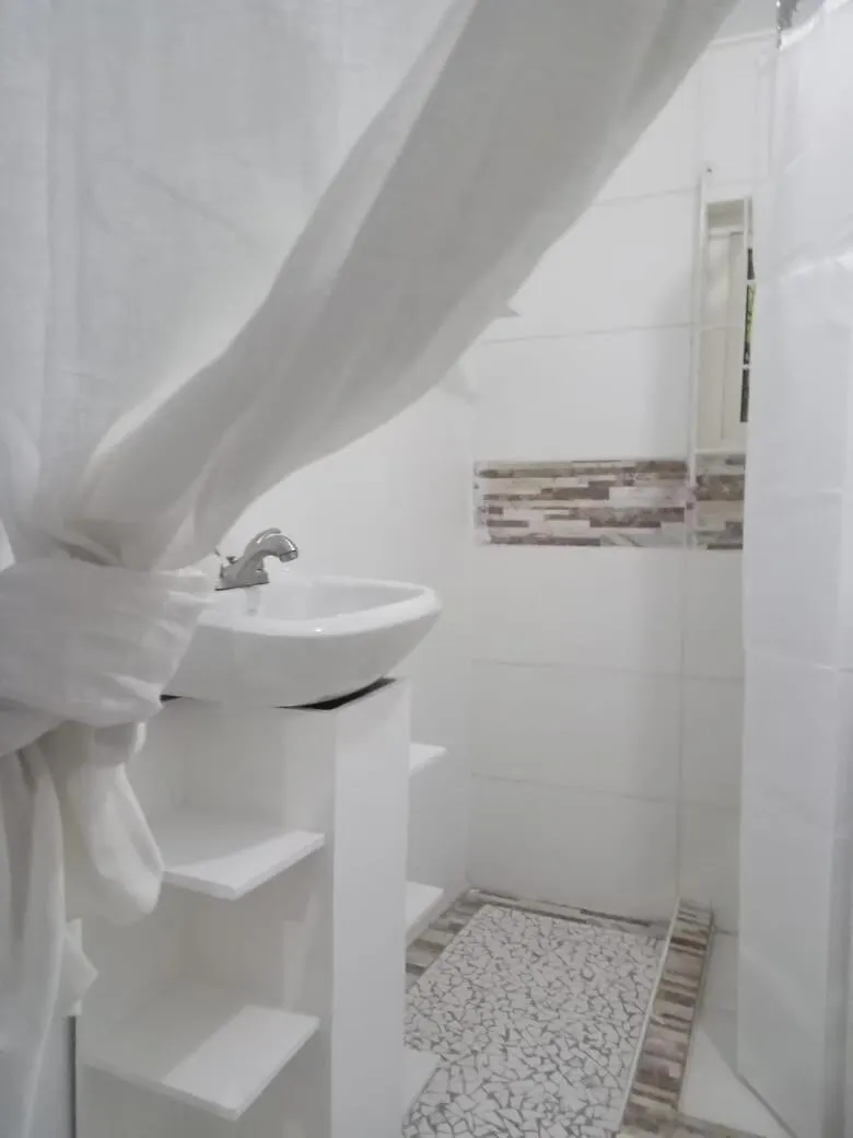 Modern Home In Ocho Rios With Wi-Fi And Netflix Jamaica