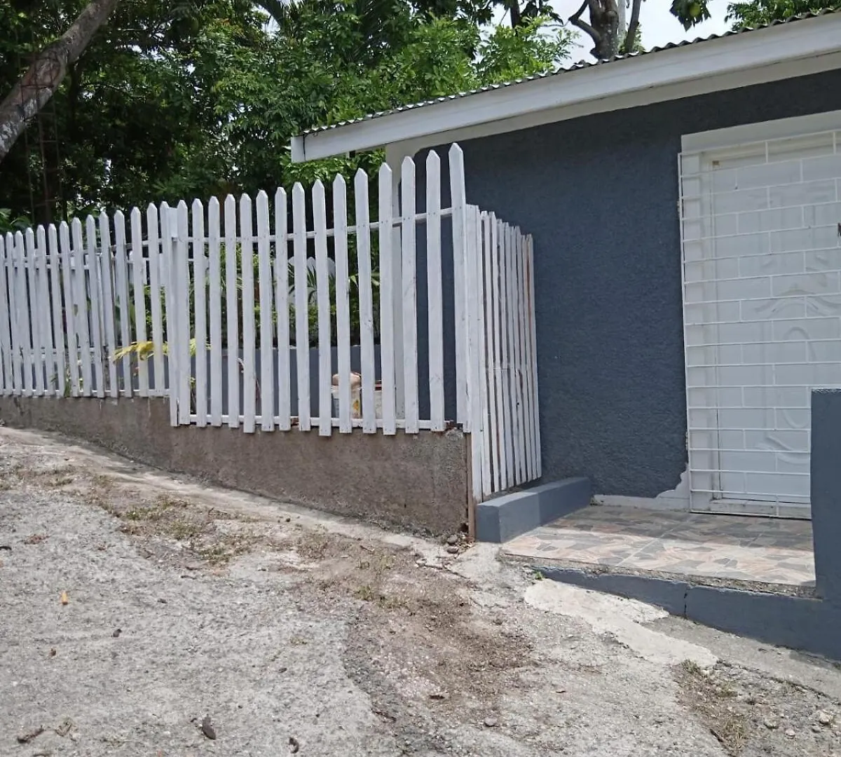 Modern Home In Ocho Rios With Wi-Fi And Netflix جامايكا
